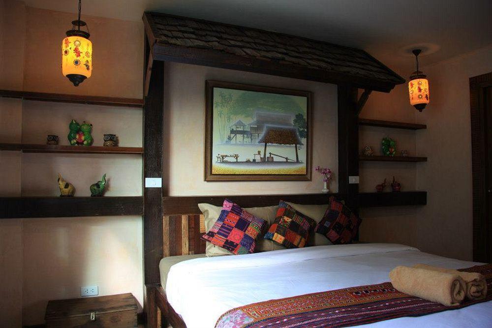1 Nimman Gallery Hotel Чиангмай Екстериор снимка